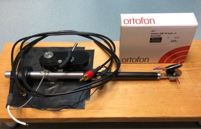 SÅLD Beg. Tonarm, okänt märke